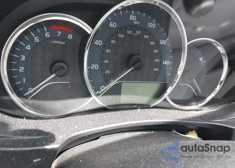 2015 Toyota Corolla Le z USA, uszkodzony, nr VIN 5YFBURHE8FP241563